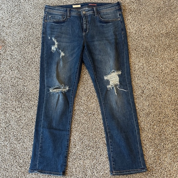 Pilcro Anthropologie Distressed Slim Boyfriend Crop, Size 29, Like New - Picture 1 of 6
